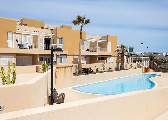 Home2book Amazing Sea Views & Terrace, El Poris Daire