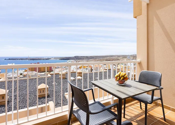 Home2book Amazing Sea Views & Terrace, El Poris